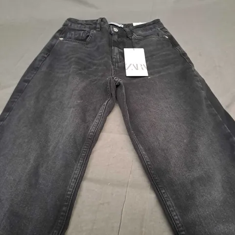 ZARA BLACK DENIM JEANS - SIZE 34