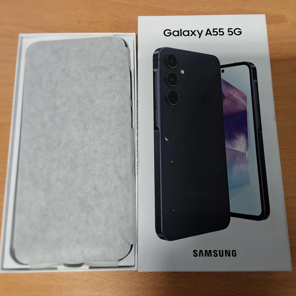 BOXED SAMSUNG GALAXY A55 5G 128GB IN NAVY - SM-A556B