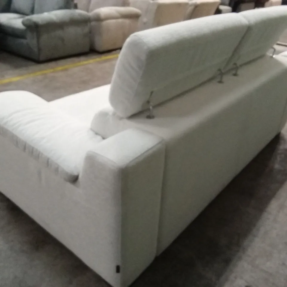 QUALITY DESIGNER ITALIAN MADE DEGANO 3 SEATER FABRIC UPHOLSTERED SOFA - WHITE