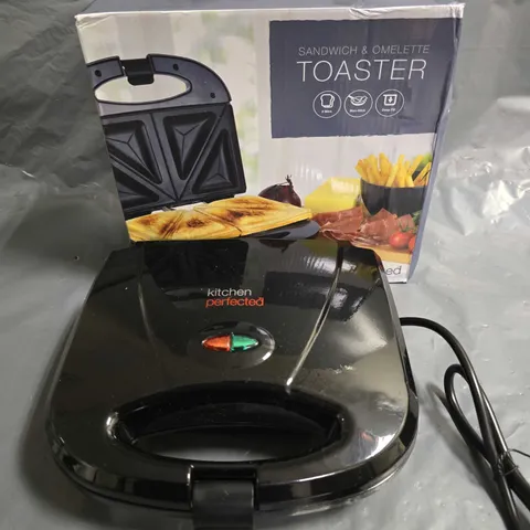 KITCHENPERFECTED SANDWICH & OMELETTE TOASTER