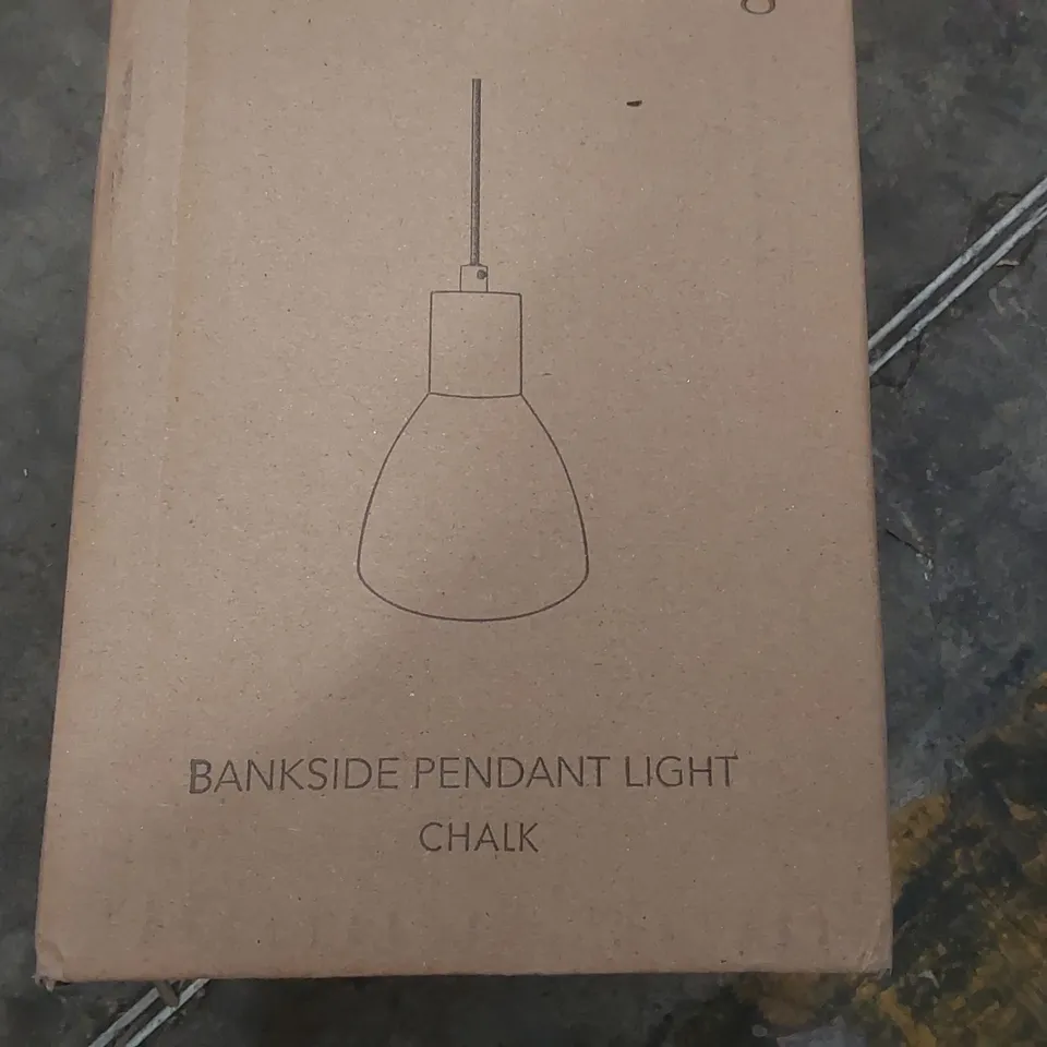 BOXED BANKSIDE PENDANT LIGHT - CHALK 
