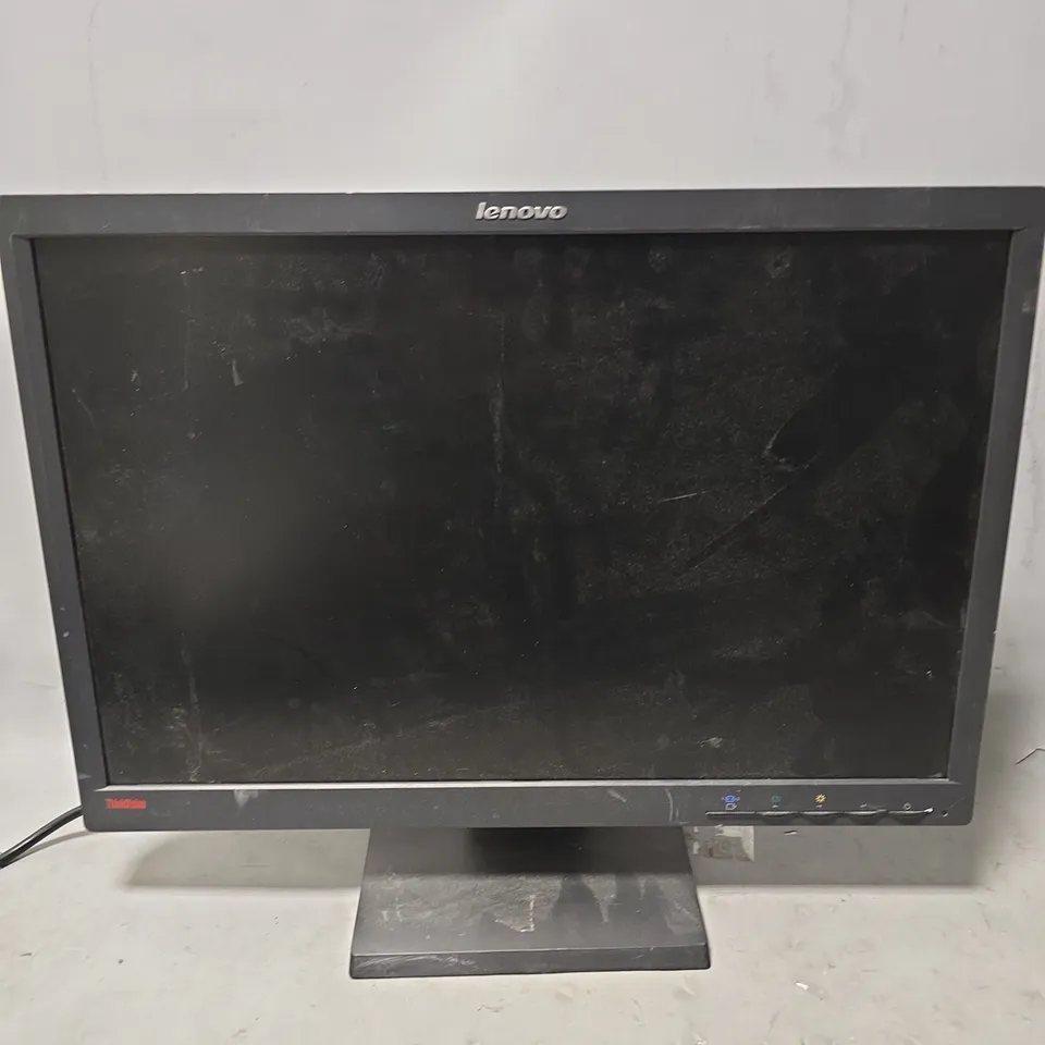 LENOVO THINKVISION L2250PWO
