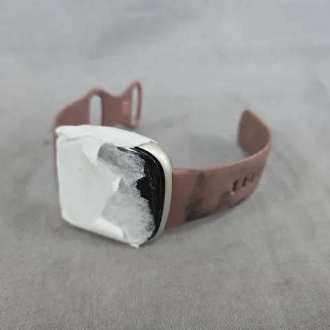 SMARTWATCH WITH SILICONE STRAP