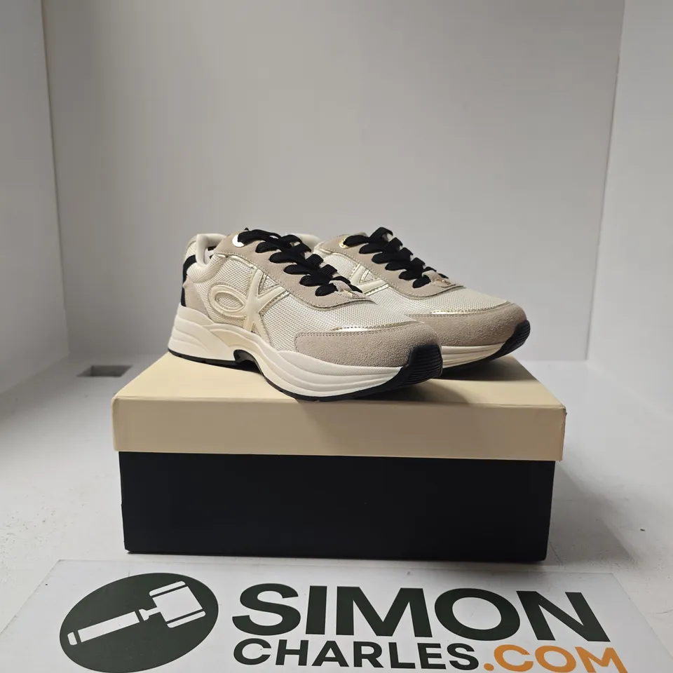 BOXED PAIR OF KG KURT GEIGER TAUPE COMB SNEAKERS SIZE EU 40