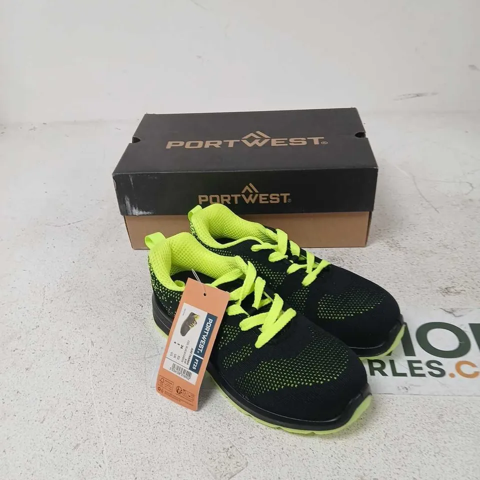 PORTWEST FT25 AIR TRAINER S1P SAFETY SHOE – UK 3 (EU 36), BLACK/NEON LIME
