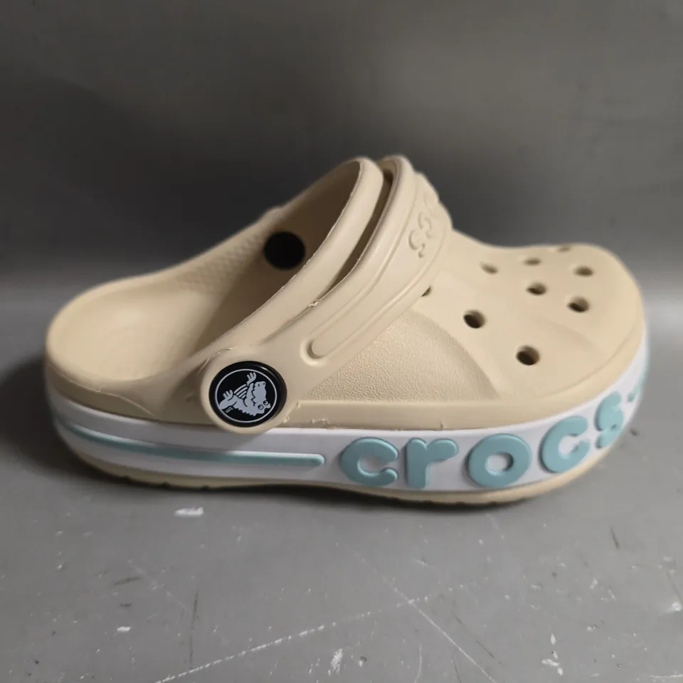 UNBOXED PAIR OF CROCS BAYABAND CLOGS IN SAND - UK C8