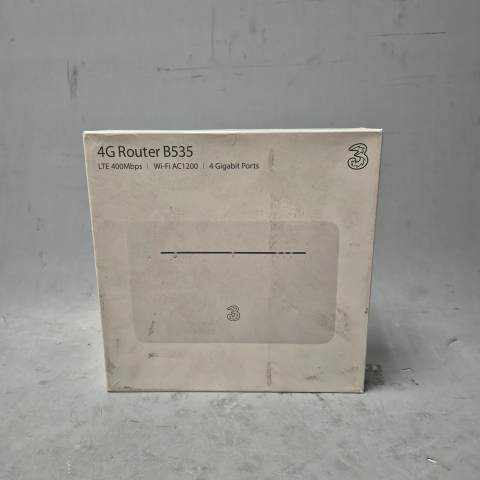 BOXED 3 4G ROUTER B535 
