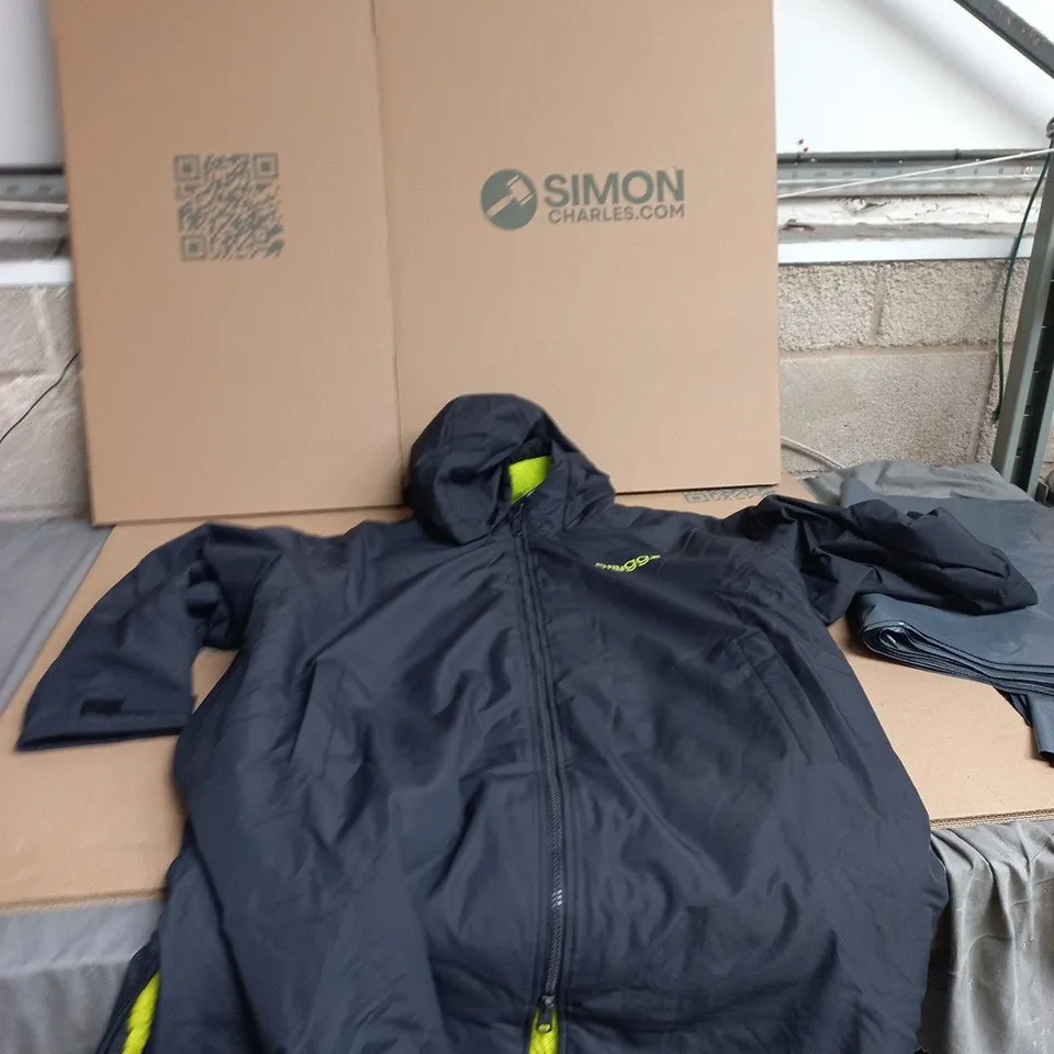 SNUGGZ WINTER JACKET – BLACK WITH NEON YELLOW FLEECE LINING
