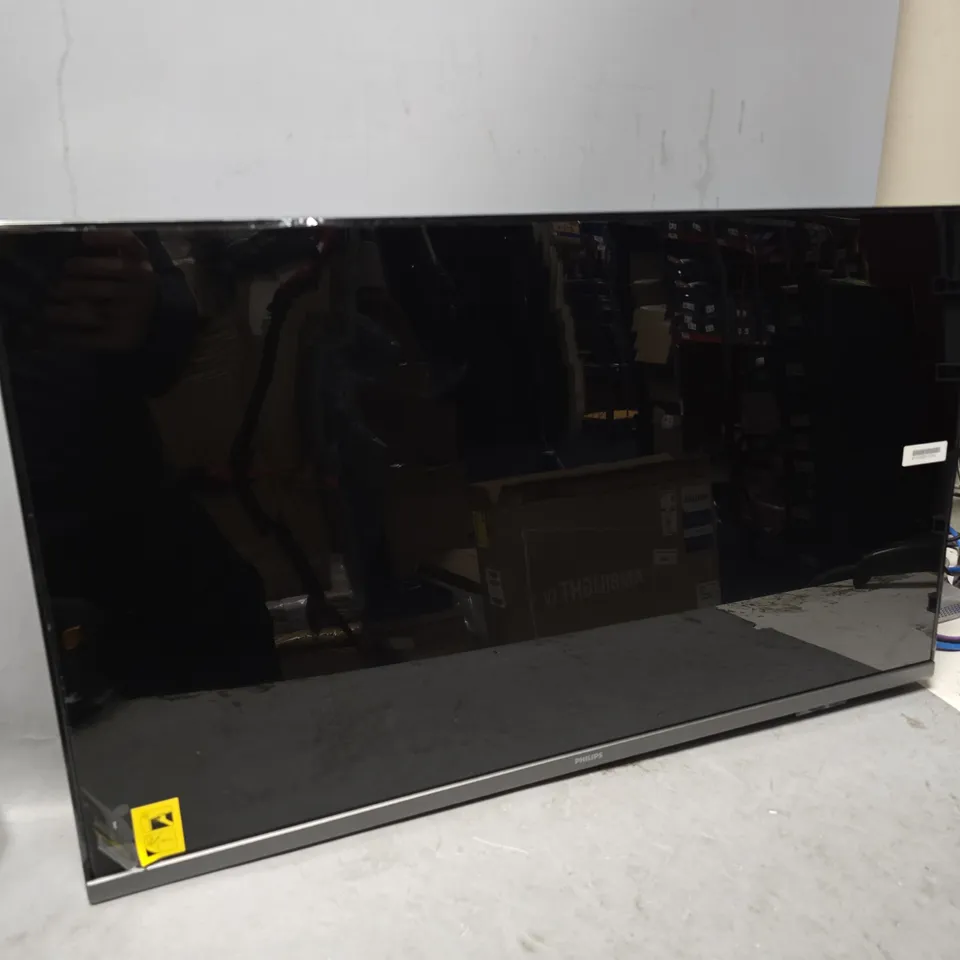 BOXED PHILIPS 6900ER SERIE SMART TV