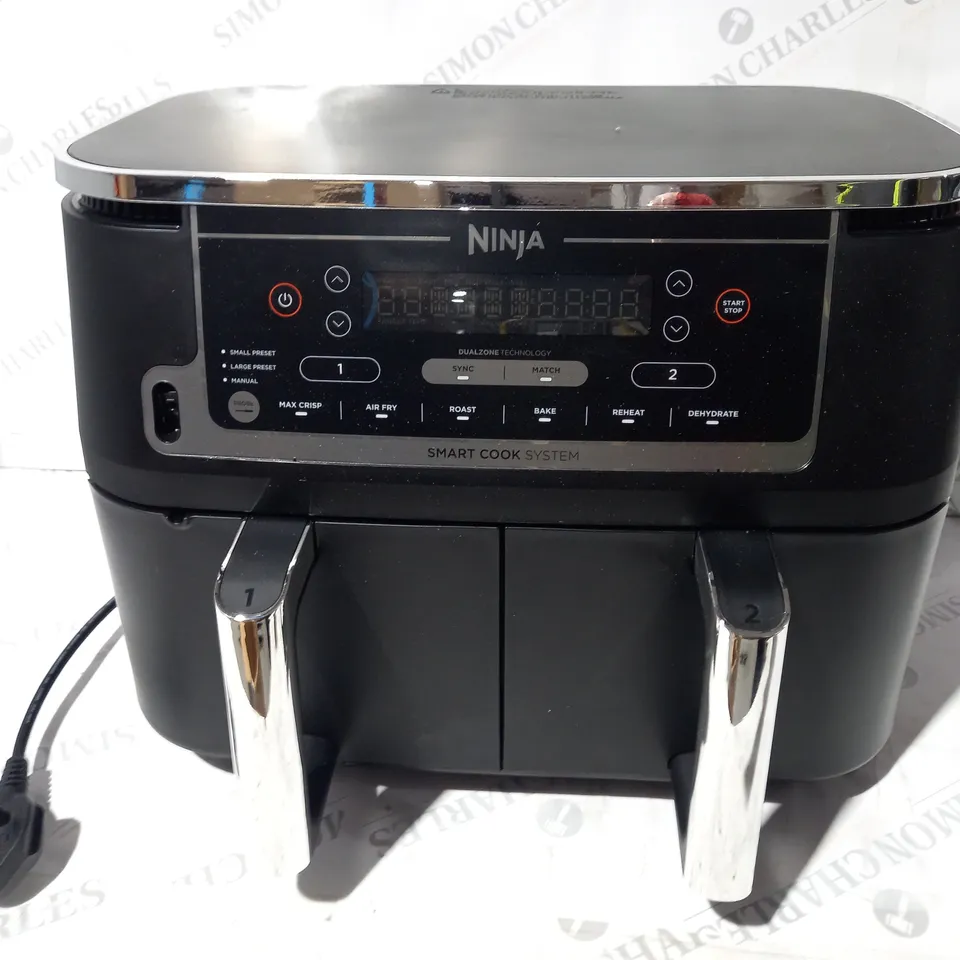 BOXED NINJA DUALZONE AIR FRYER 