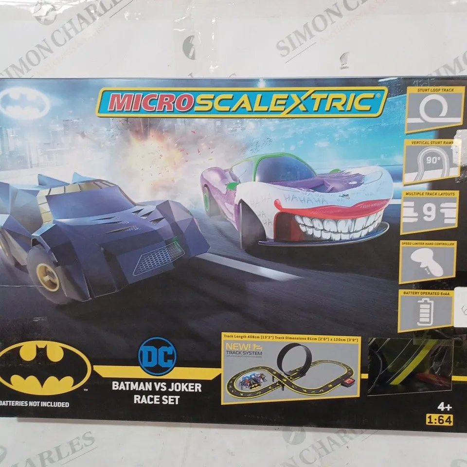 BOXED MICRO SCALEXTRIC DC BATMAN VS JOKER RACE SET