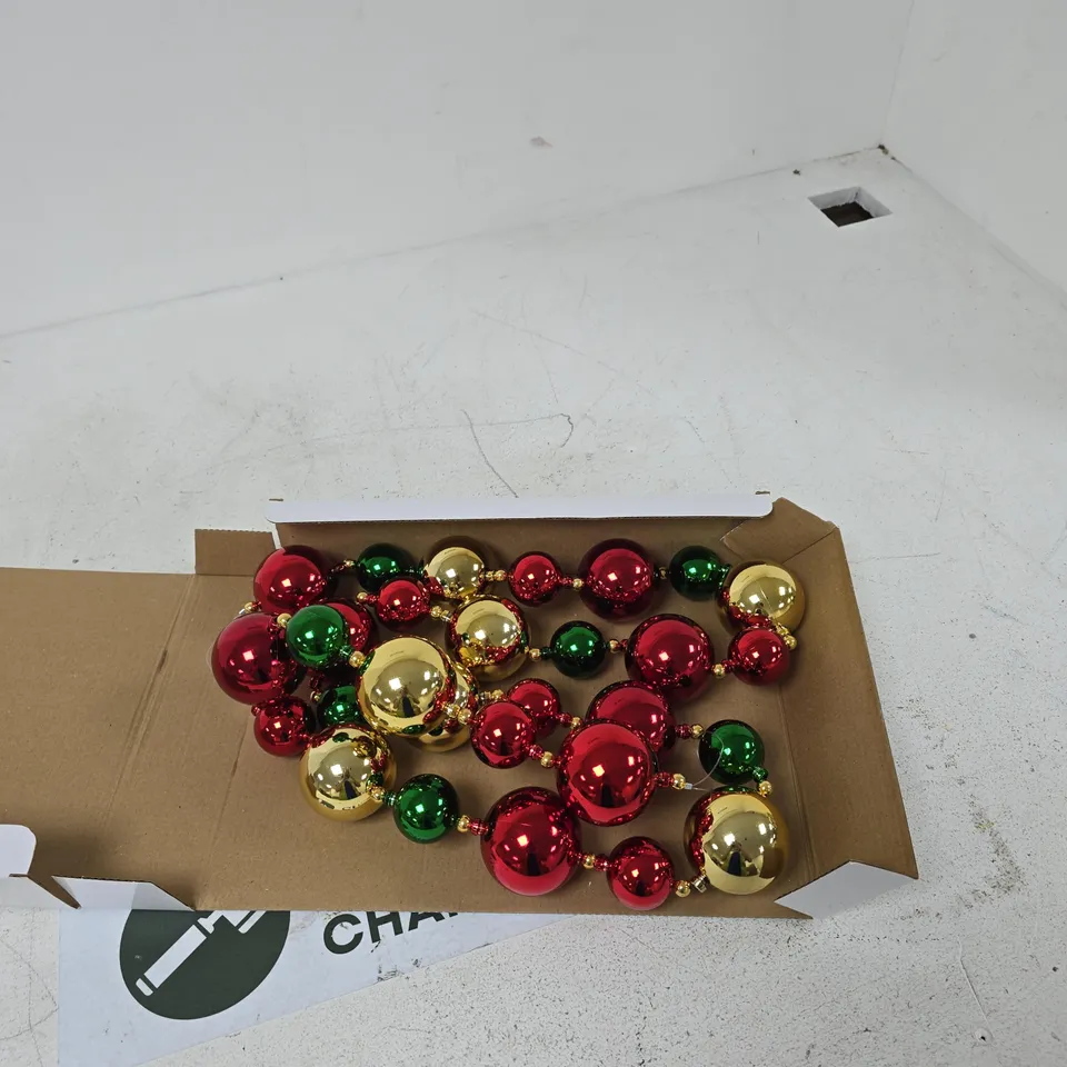 CHRISTMAS BAUBLE GARLAND – 180CM – PLASTIC