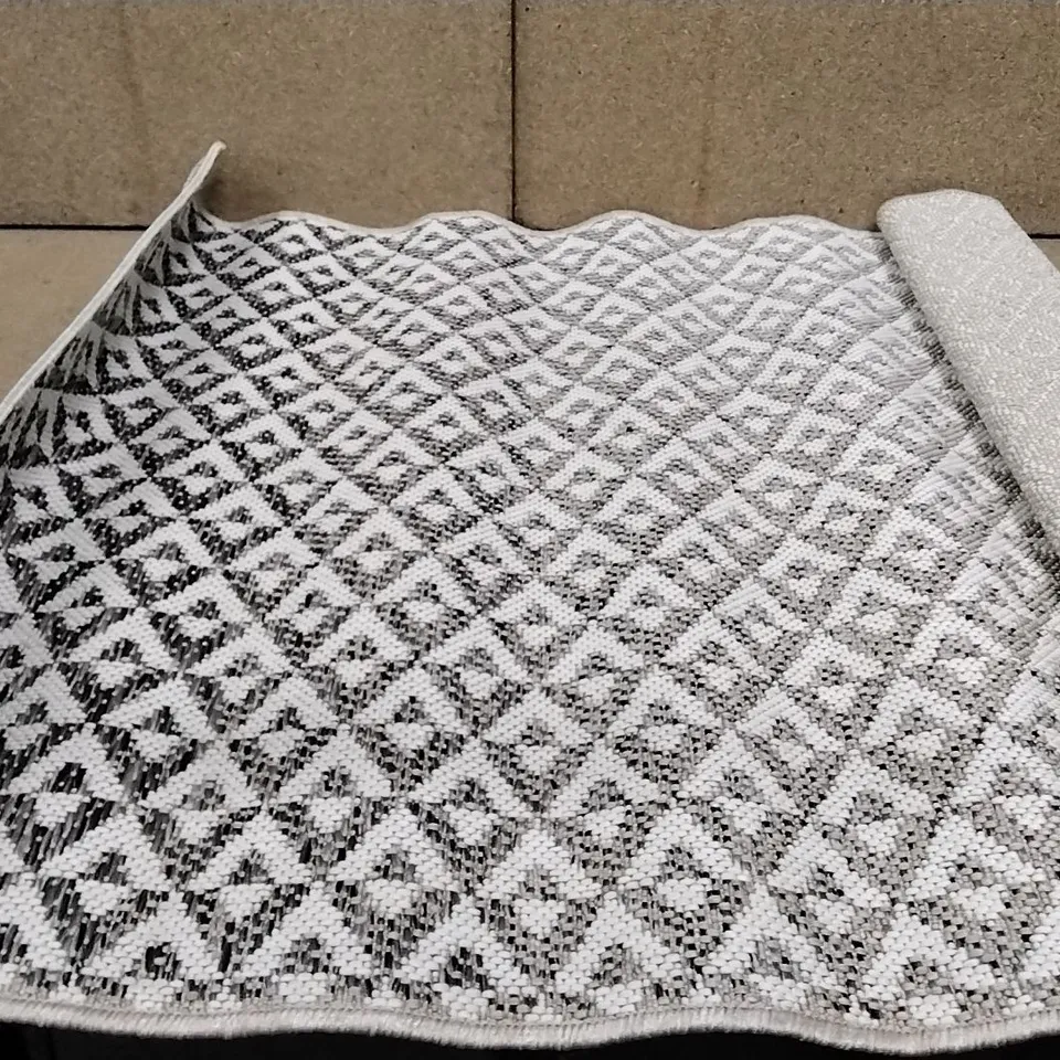 BRAND NEW PACO HOME GREY KORTRIJK RUG SIZE 80CM X 150CM 