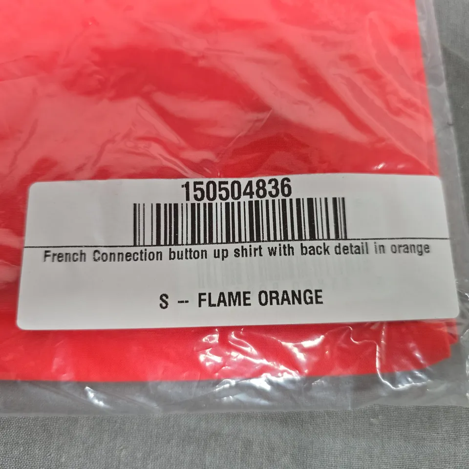 BAGGED FRENCH CONNECTION BUTTON-UP SHIRT – FLAME ORANGE (SIZE S)