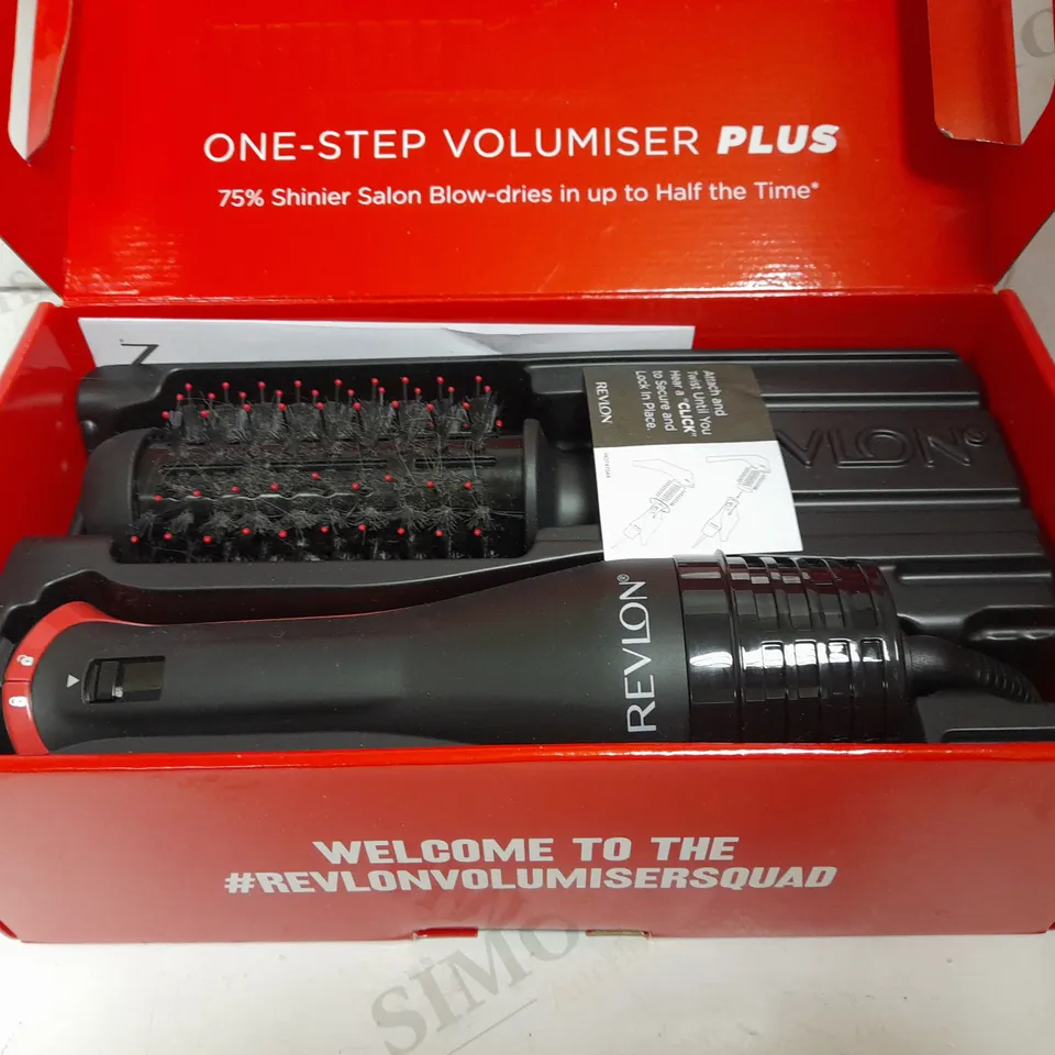REVLON ONE STEP VOLUMISER  RRP £62.99