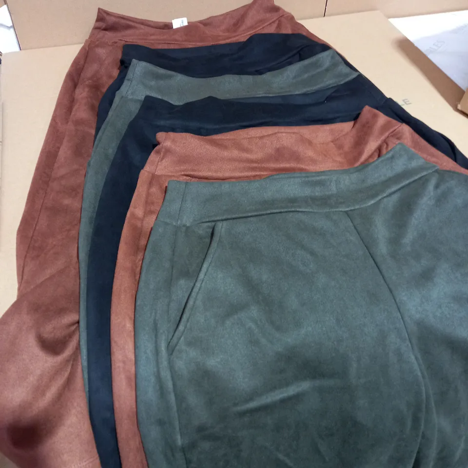 LOT OF 6 X KIM AND CO FAUX SUEDE TROUSERS IN SIZE S AND M