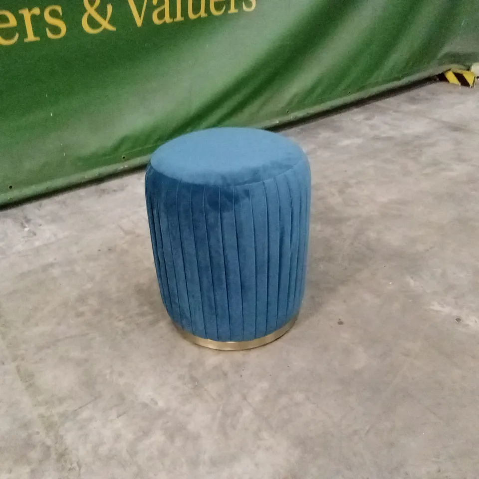 BOXED BAKER FURNITURE PLEATED OTTOMAN - TEAL