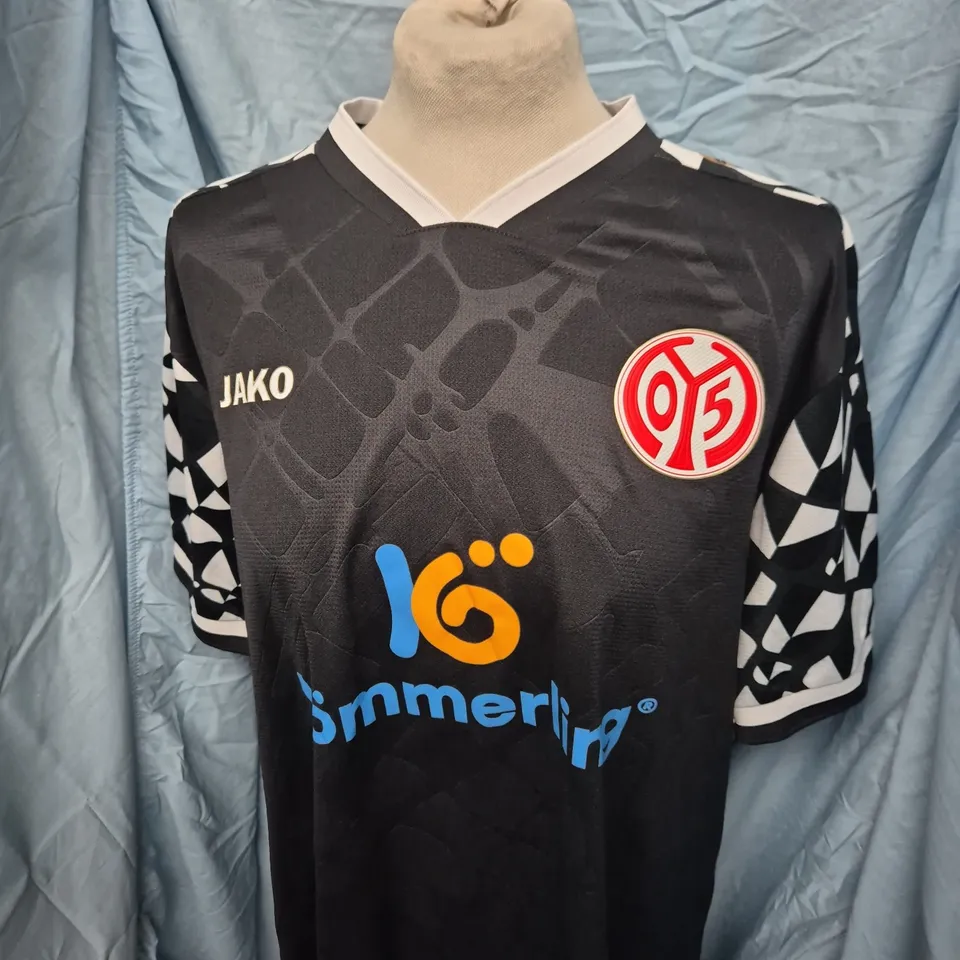 FSV MAINZ AWAY JERSEY - SIZE XXL