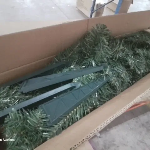 150cm DELUXE GREEN CHRISTMAS TREE