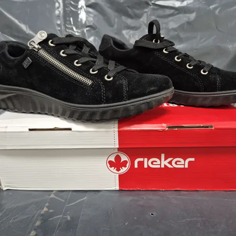 RIEKER TEX WATER RESISTANT LEATHER TRAINER IN BLACK SIZE 6.5