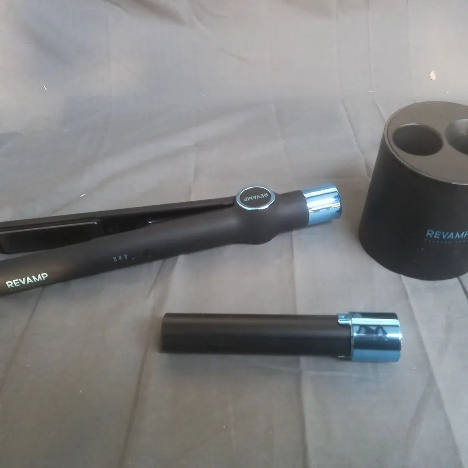 BOXED REVAMP CORDLESS PROGLOSS CERAMIC STRAIGHTENER - MODEL ST-2750-EU2