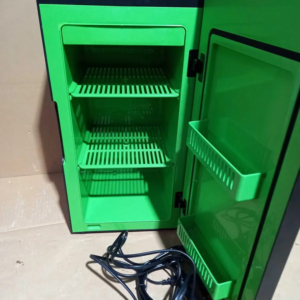 XBOX SERIES X THEMED MINI FRIDGE	