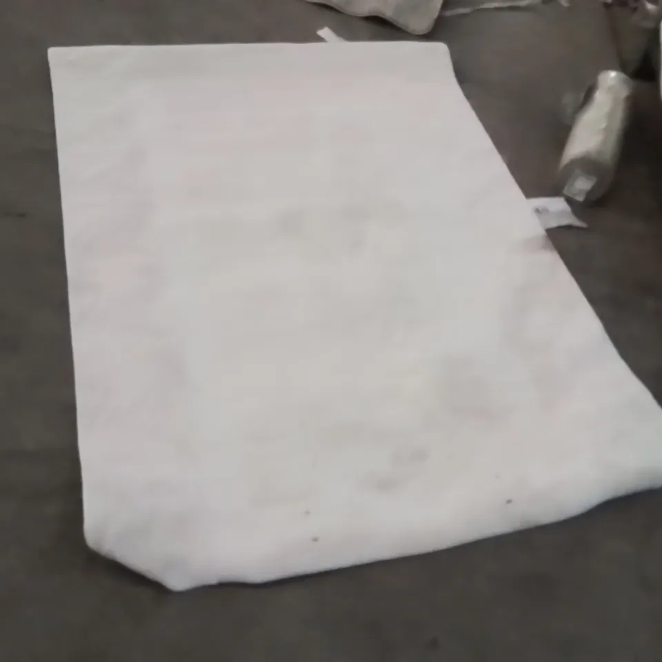 STILLAGE OF APPROXIMATELY 20 QUALITY DESIGNER RUGS