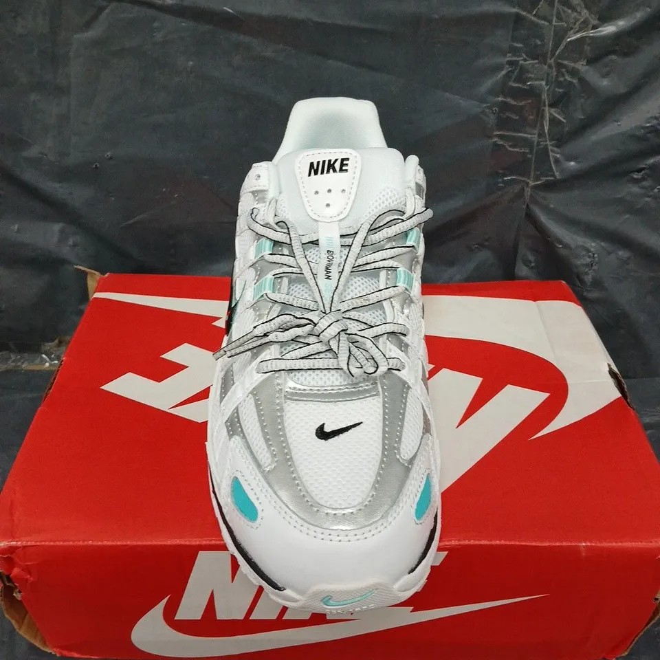 BOXED PAIR OF NIKE P-6000 TRAINERS - UK SIZE 9