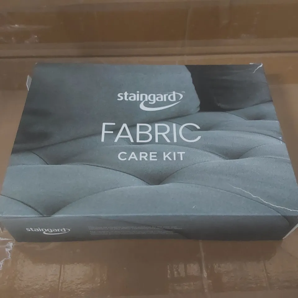 BOXED STAINGARD FABRIC CARE KIT