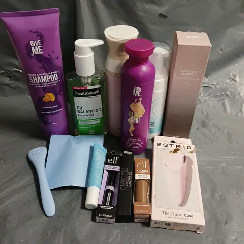 APPROXIMATELY 20 ASSORTED HEALTH & BEAUTY PRODUCTS TO INCLUDE ESTRID RAZOR, ELF H2O PROOF EYELINER, GIVE ME SHAMPOO, ETC