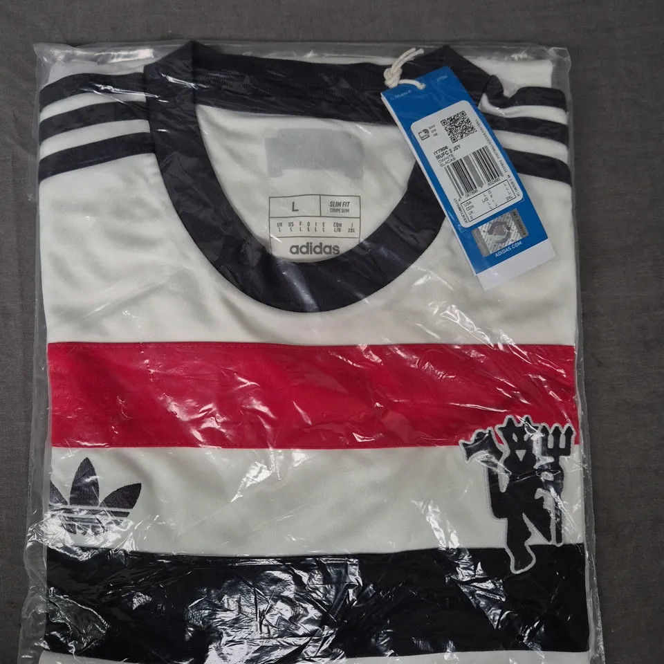 ADIDAS MANCHESTER UNITED JERSEY SIZE LARGE