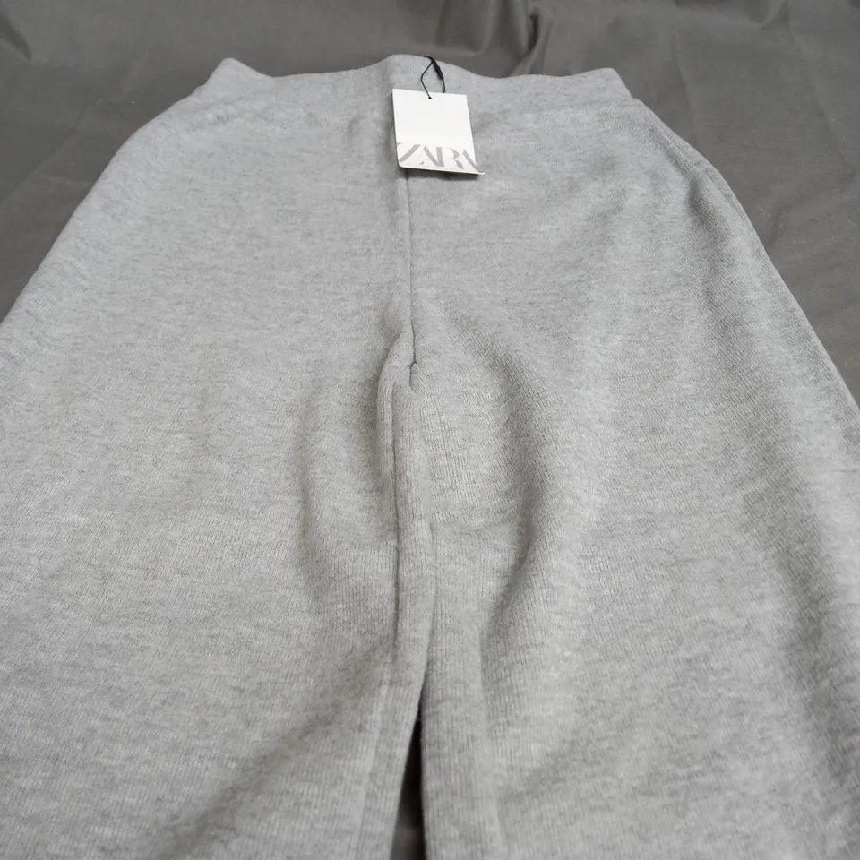 ZARA LIGHT GREY SWEATPANTS - EUR SMALL