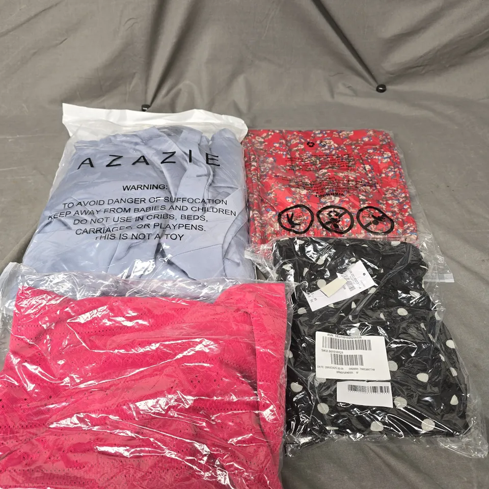 LARGE BOX OF APPROXIMATELY 20 ASSORTED CLOTHING ITEMS IN VARIOUS SIZES, STYLES AND COLOUR 