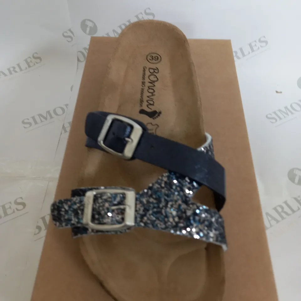 BONOVA SANDLES IN BLUE SIZE 6