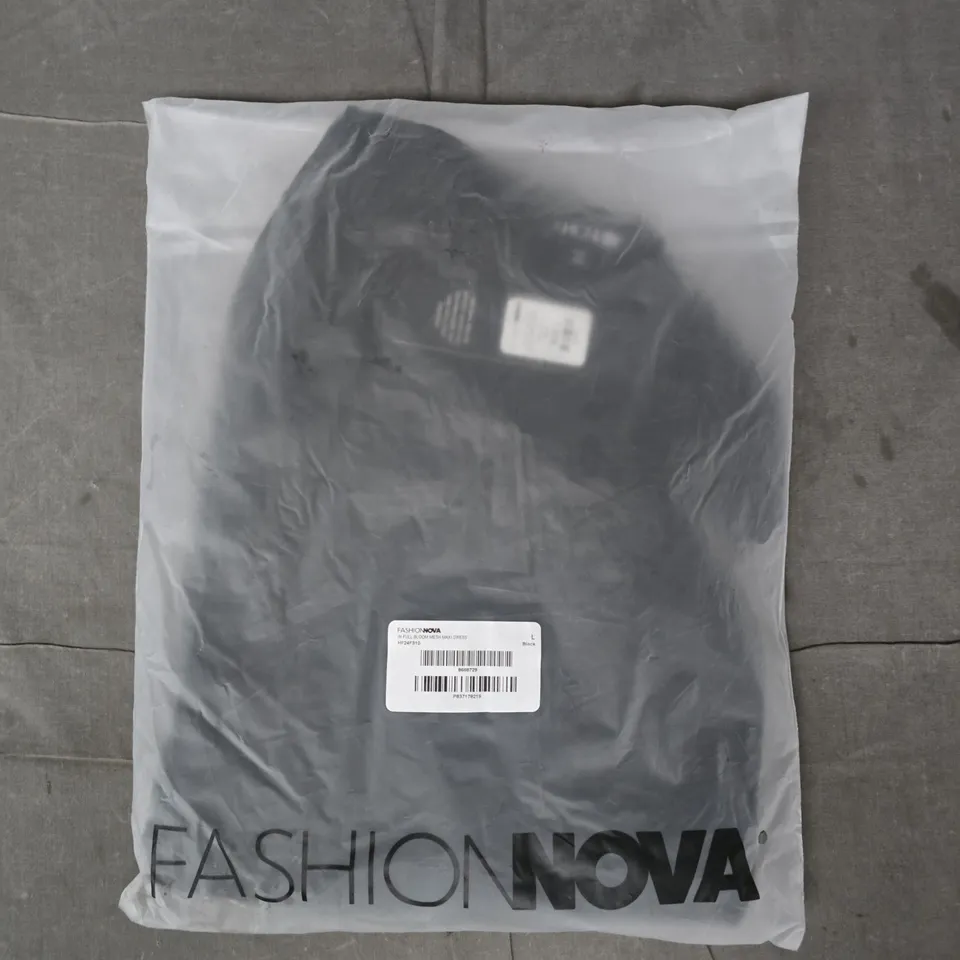 BAGGED FASHIONNOVA IN FULL BLOOM MESH MAXI DRESS IN BLACK SIZE LARGE