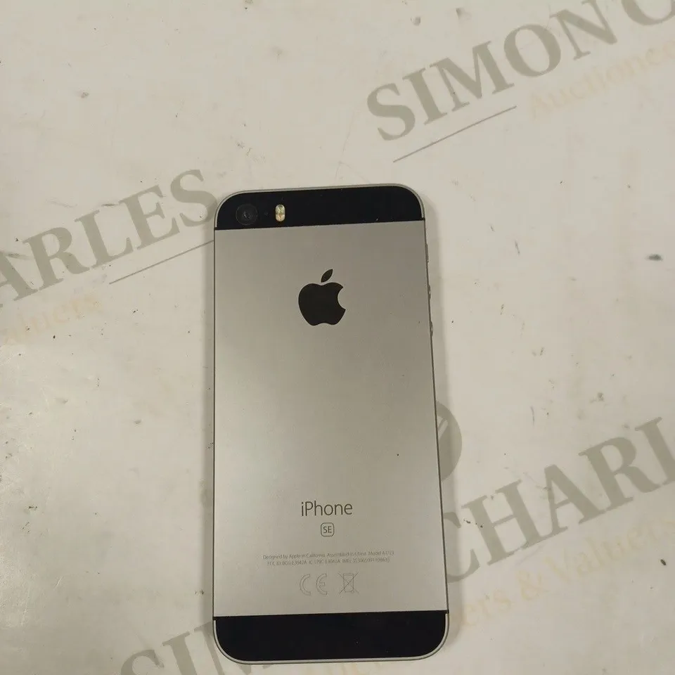 APPLE IPHONE SE SMARTPHONE 
