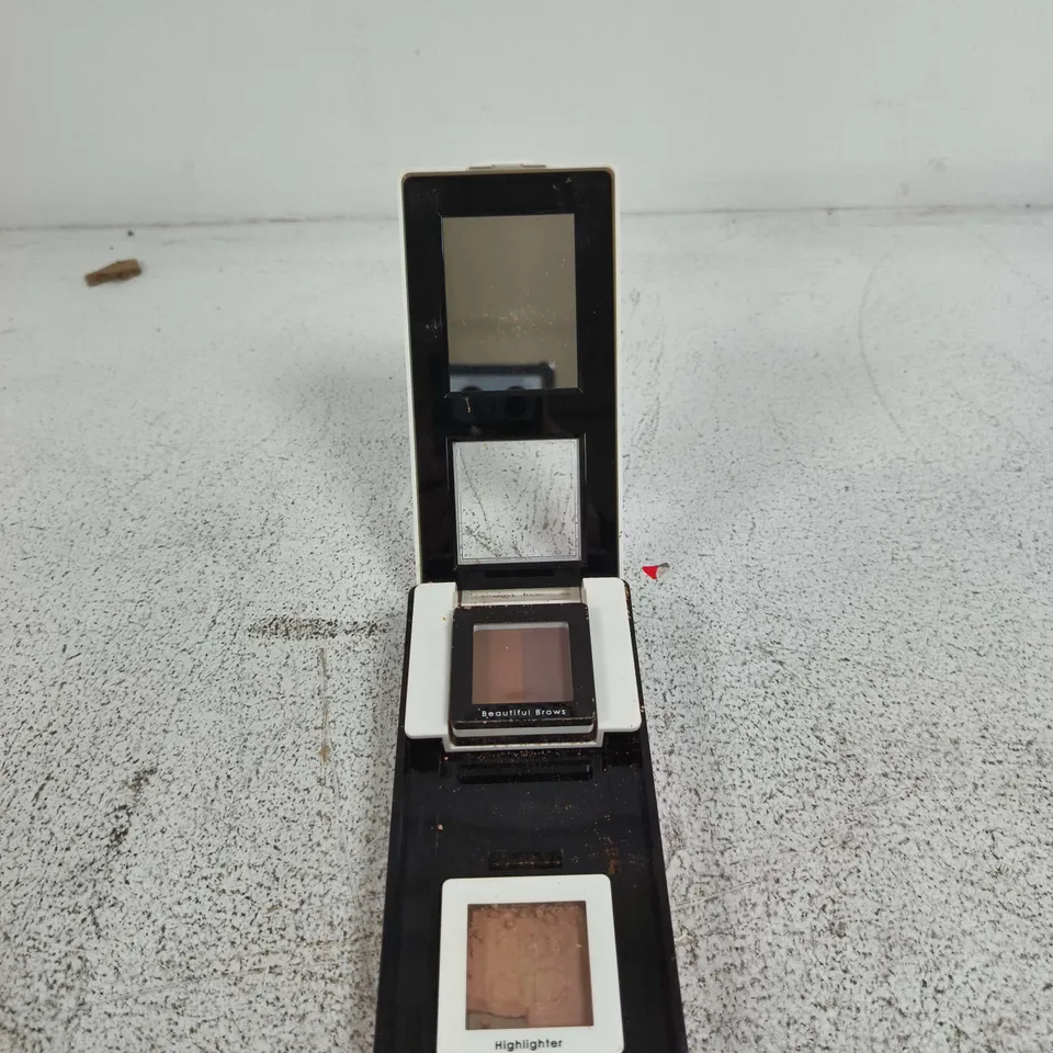 BEAUTIFUL BROWS DUO BROW KIT WITH HIGHLIGHTER – MAKE-UP PALETTE