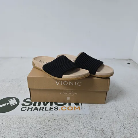BOXED VIONIC EVIE KNIT SLIDE SANDALS – BLACK - SIZE 6