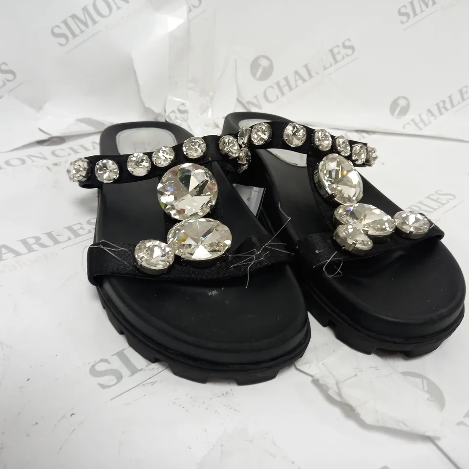 OUTLET MODA IN PELLE OZWELL JEWEL SLIDE SANDAL SIZE 6