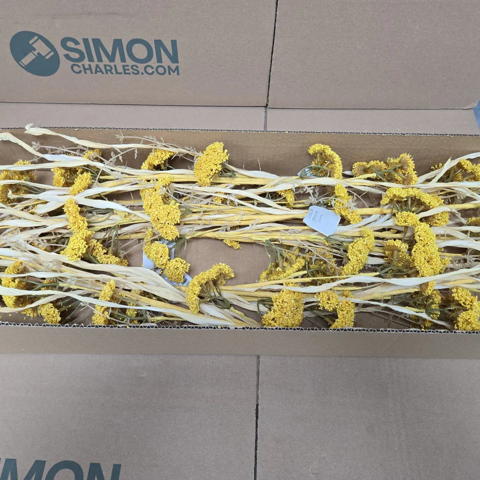 12 X BOXES OF GISELA GRAHAM FAUX ACHILLEA SPRAY BUNCHES IN NATURAL YELLOW - 6 BUNCHES PER BOX 