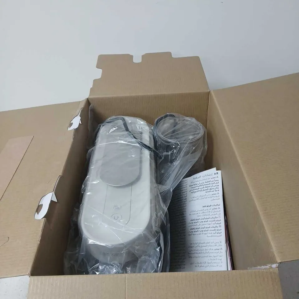 NESPRESSO VERTUO UP DELONGHI MACHINE BOXED