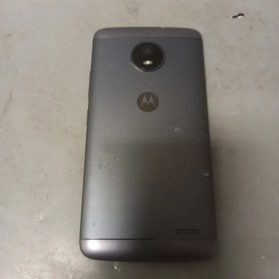 MOTOROLA MOTO E4 SMARTPHONE IN GREY