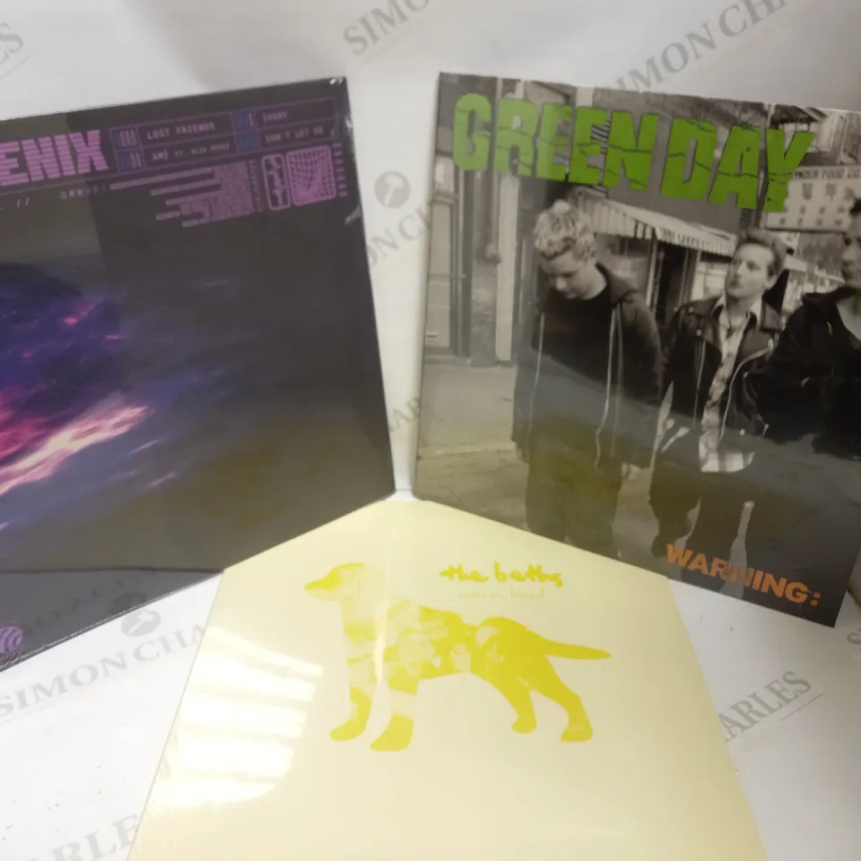 LOT OF 10 ASSORTED VINYL RECORDS, TO INCLUDE GREEN DAY WARNING, HALOGENIX LOST FRIENDS EP, THE BETHS WARM BLOOD, ETC