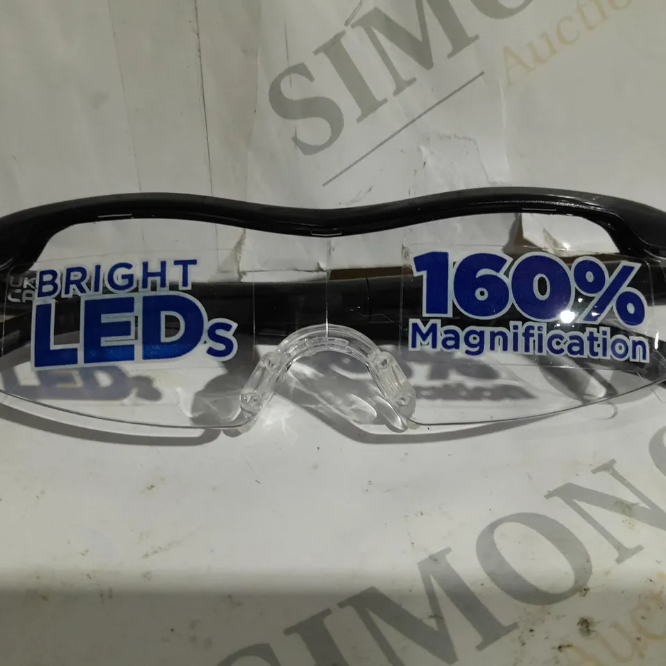 JML MIGHTY SIGHT LIGHT & MAGNIFYING GLASSES