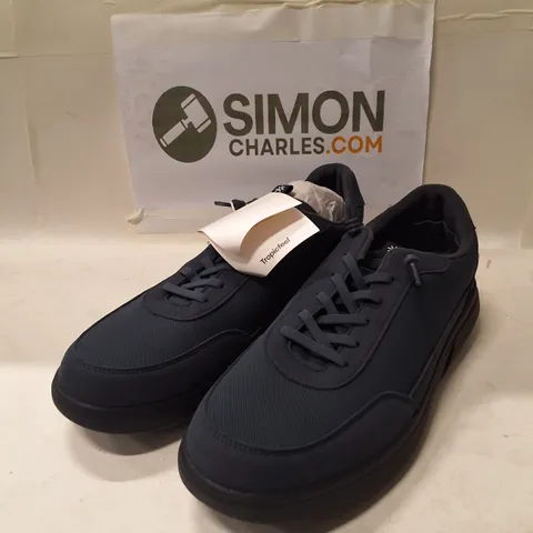 TROPICFEEL MENβS SHOES β NAVY, UK 11 (EU 46)