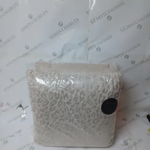 JULIA MCDONALD SET OF 2 FOIL CUSHIONS 