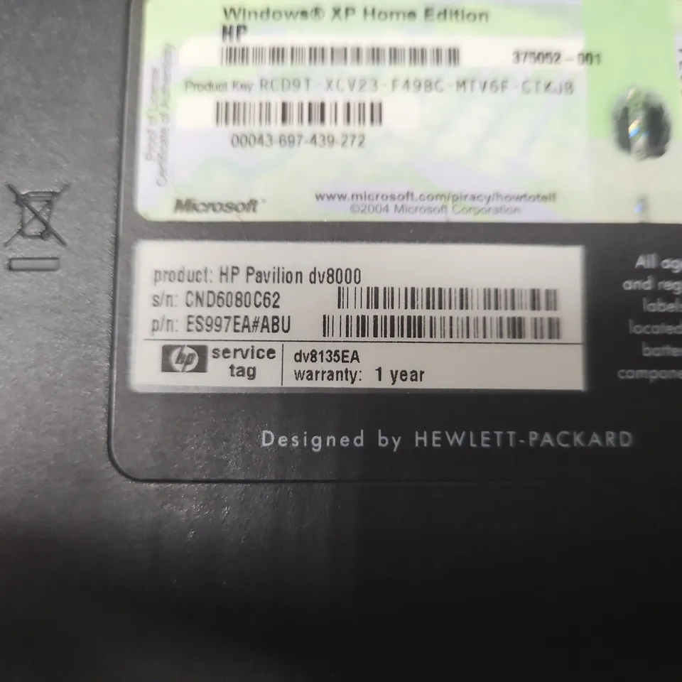 HP PAVILION DV8000 LAPTOP