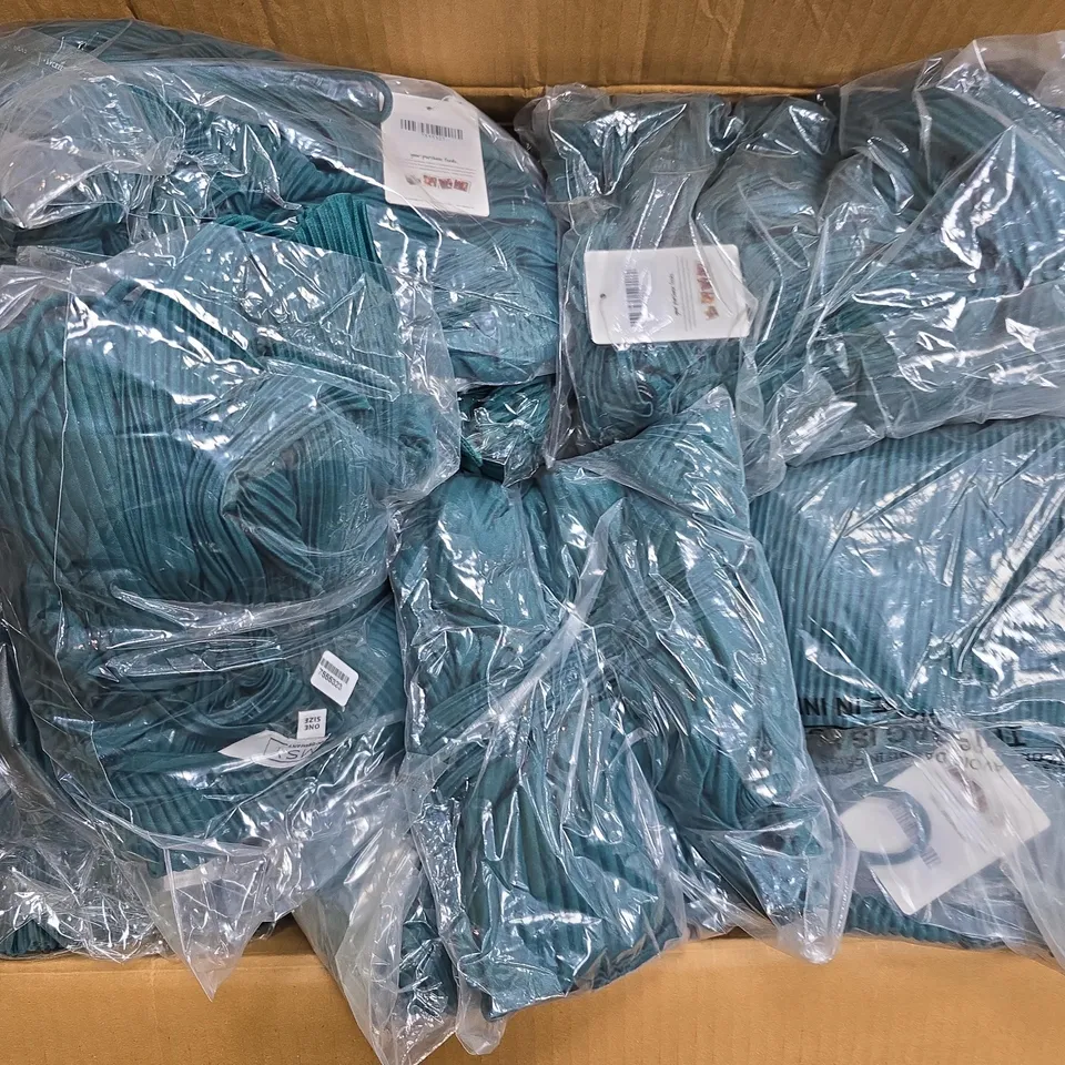 APPROXIMATELY 20 ASSORTED TAMSY GREEN DRESSES IN VARIOUS SIZES