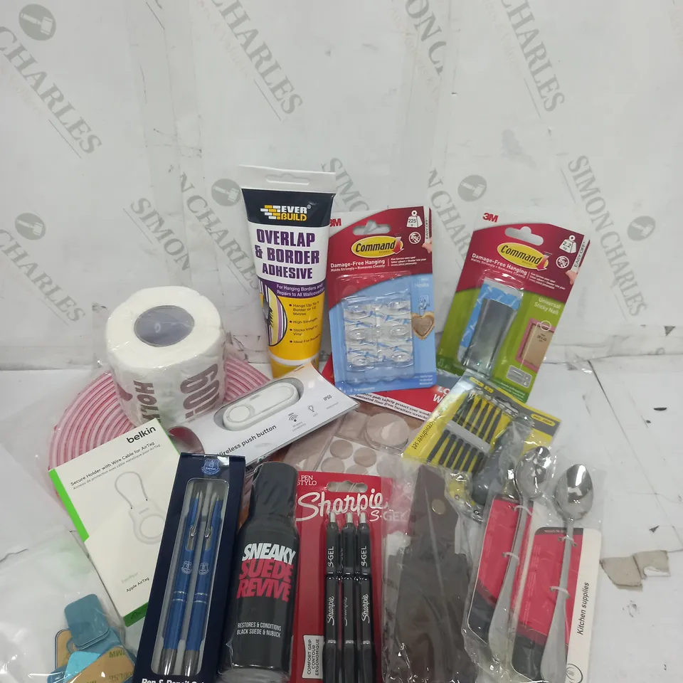 APPROXIMATELY 10 ASSORTED HOUSEHOLD GOODS TO INCLUDE EVERBUILD OVERLAP & BORDER ADHESIVE, SHARPIE S-GEL PENS, SNEAKY SUEDE REVIVE ETC. 