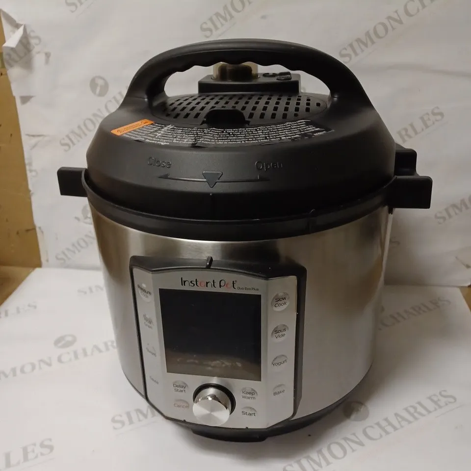 INSTANT POT DUO EVO PLUS ELECTRIC PRESSURE COOKER